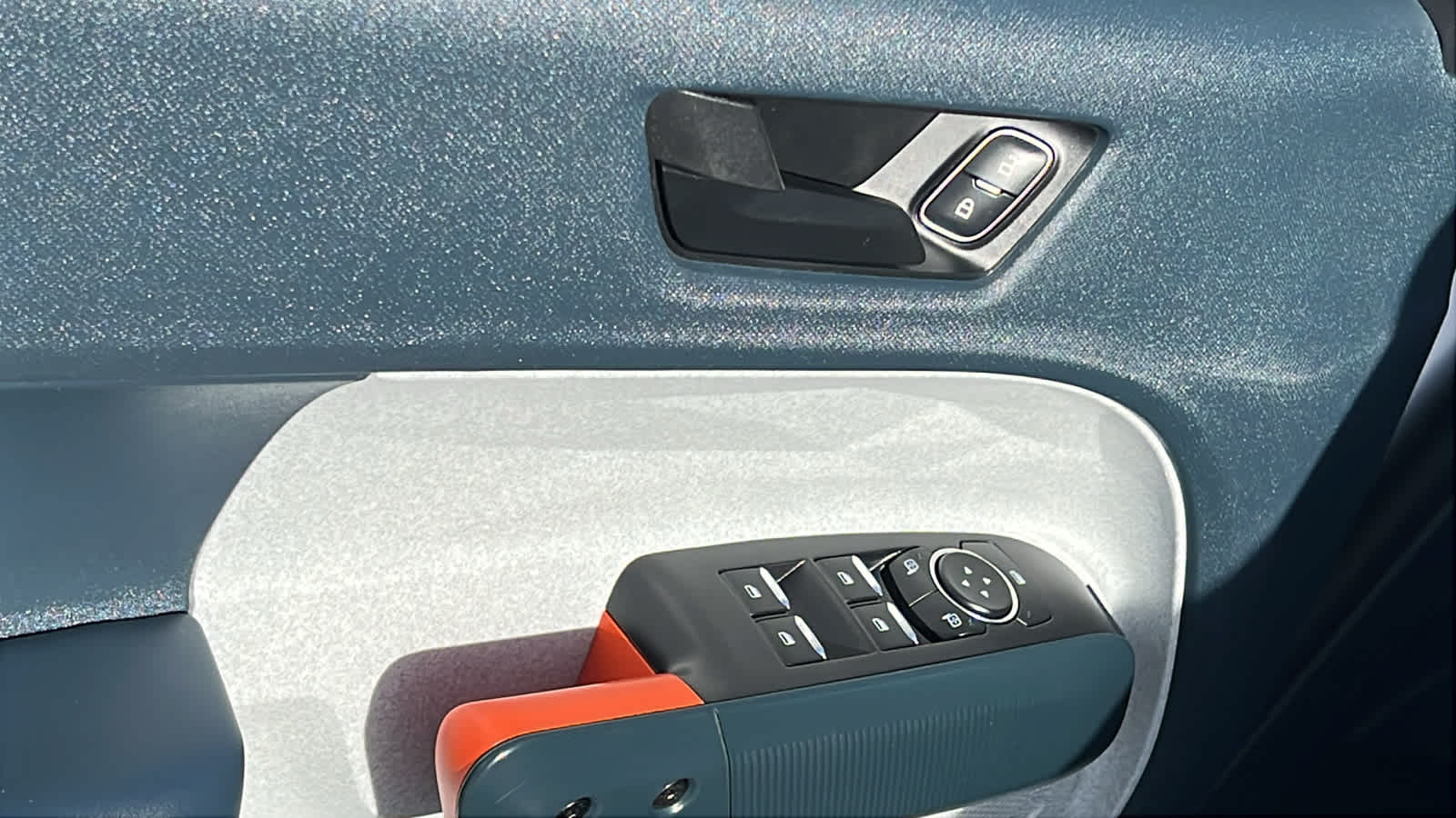 Thumbnail: 2024 Ford Maverick - 22