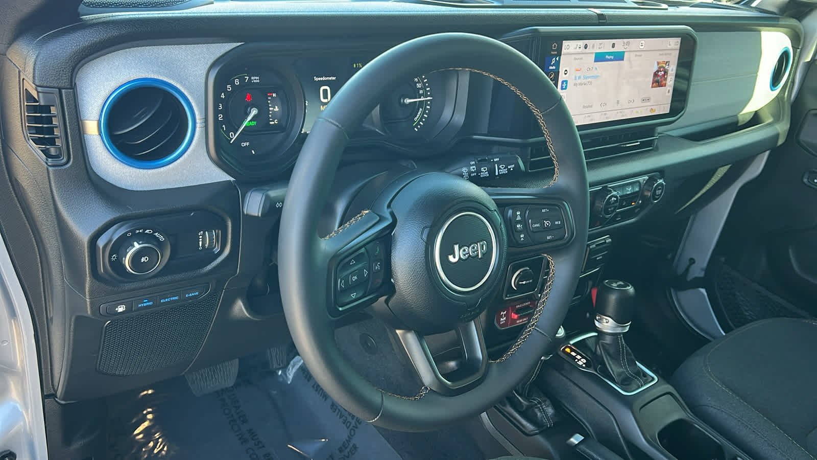 Thumbnail: 2024 Jeep Wrangler - 10