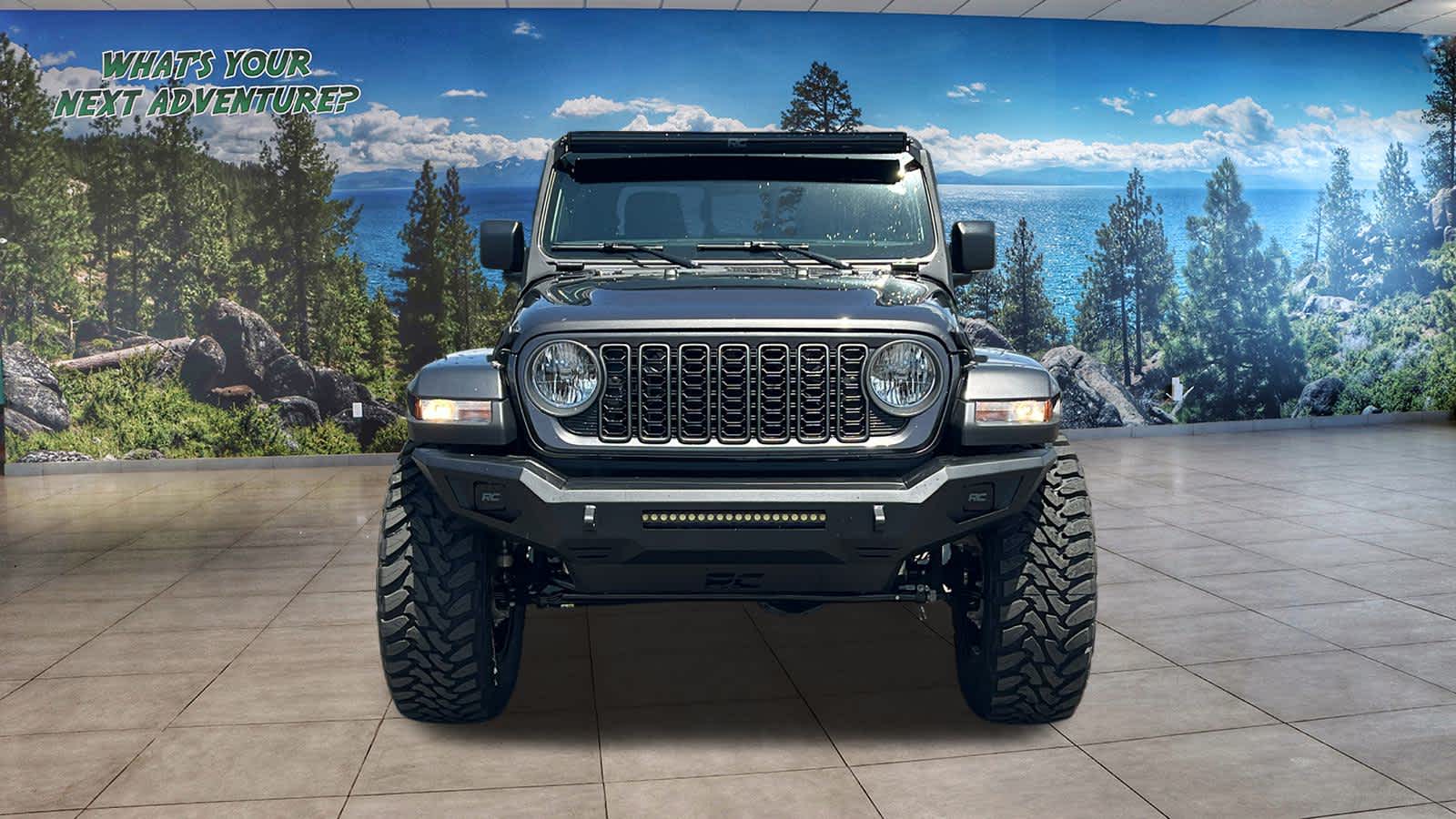 Thumbnail: 2025 Jeep Gladiator - 2