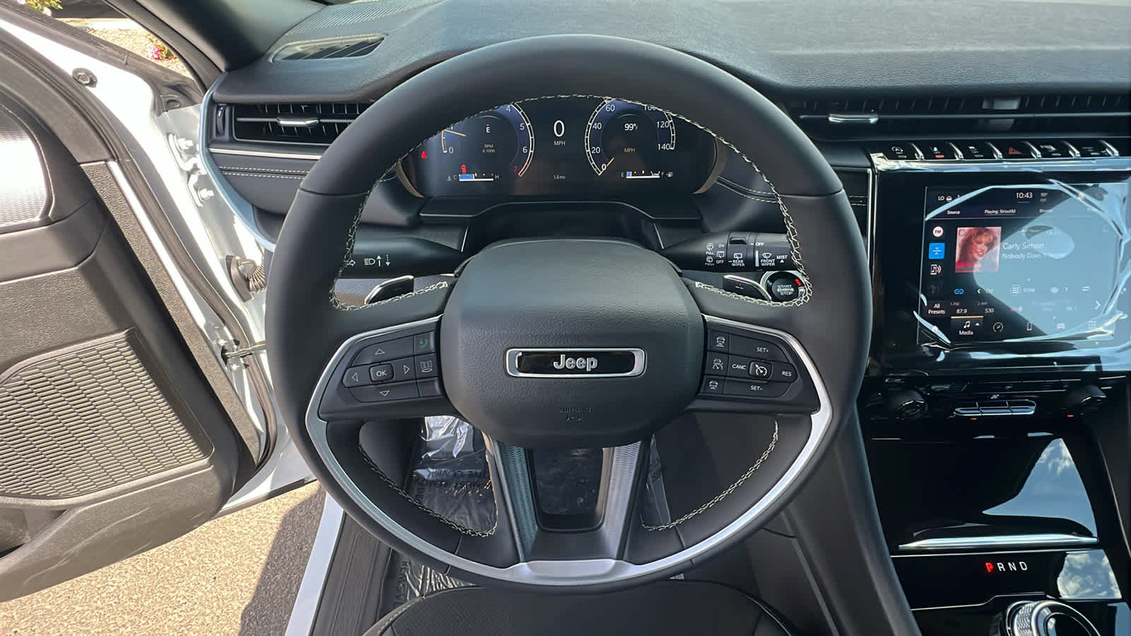 Thumbnail: 2025 Jeep Grand Cherokee L - 18