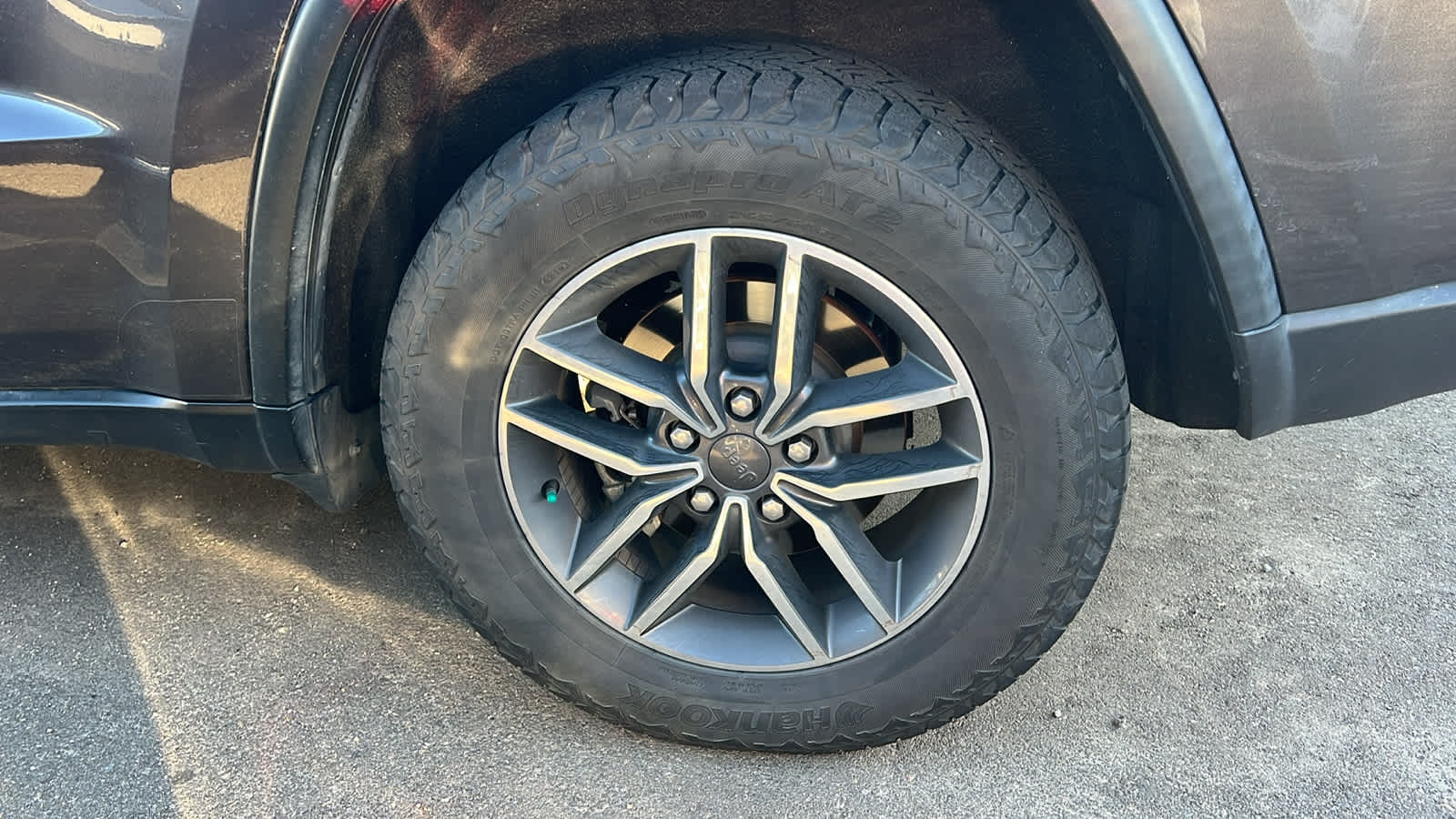 Thumbnail: 2019 Jeep Grand Cherokee - 9