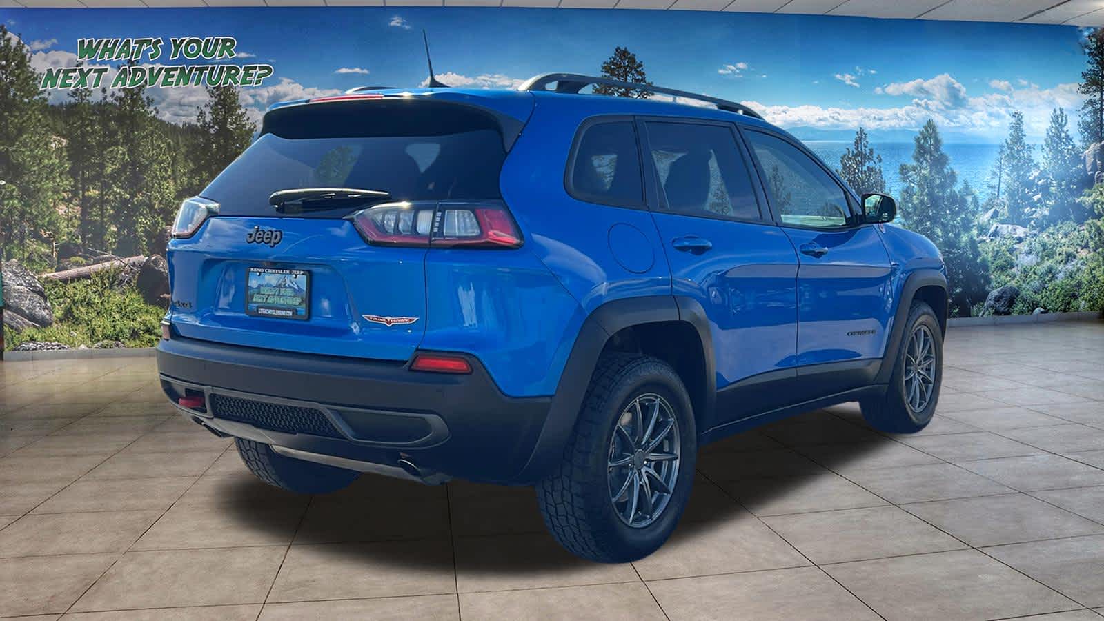 Thumbnail: 2019 Jeep Cherokee - 5