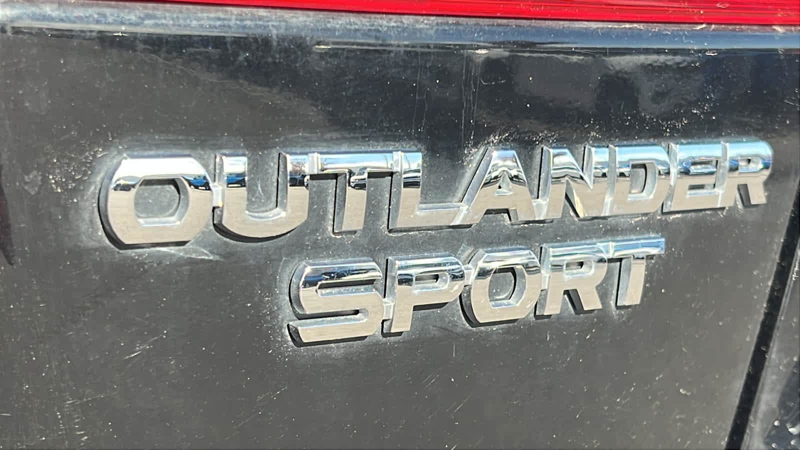 Thumbnail: 2017 Mitsubishi Outlander Sport - 28