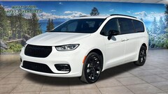 2026 Chrysler Pacifica Select Passenger Van Reno, NV