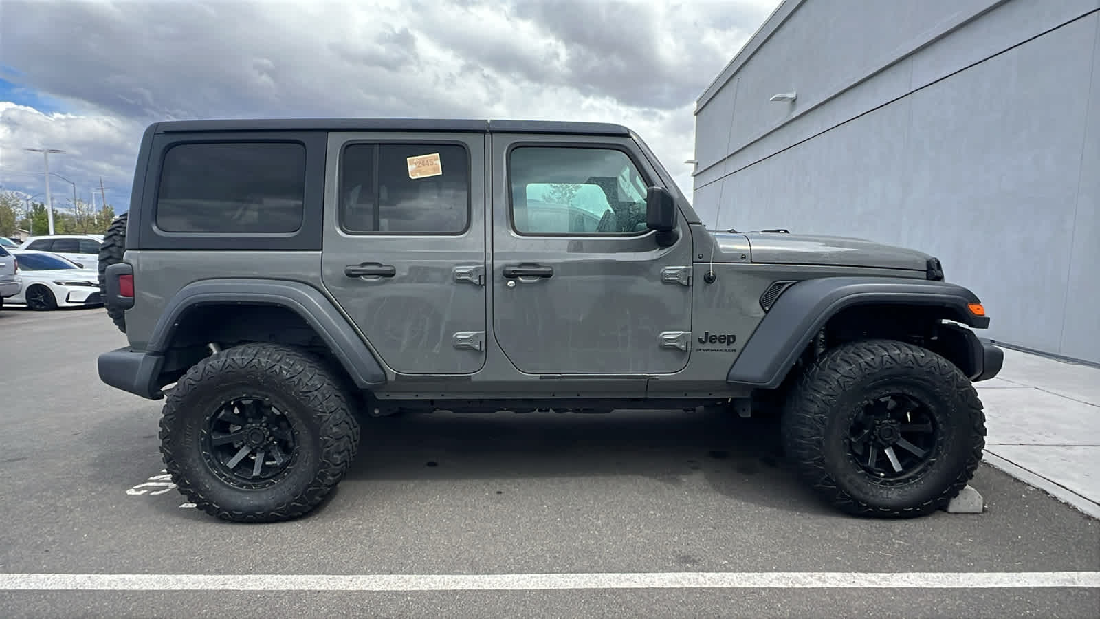 Thumbnail: 2023 Jeep Wrangler - 7