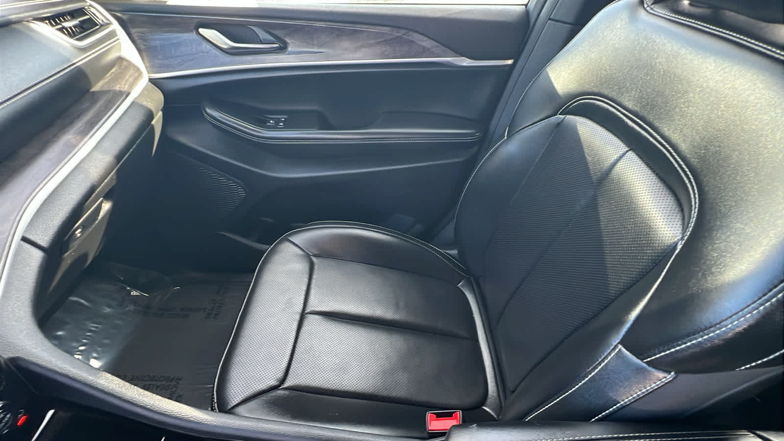 Thumbnail: 2024 Jeep Grand Cherokee L - 12