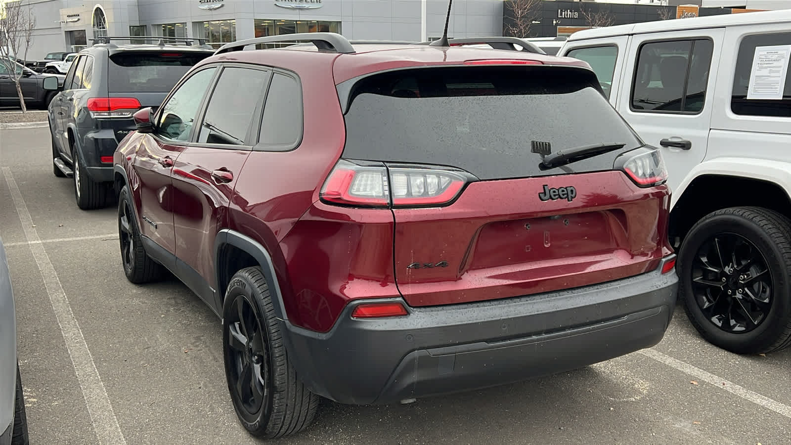 Thumbnail: 2021 Jeep Cherokee - 8