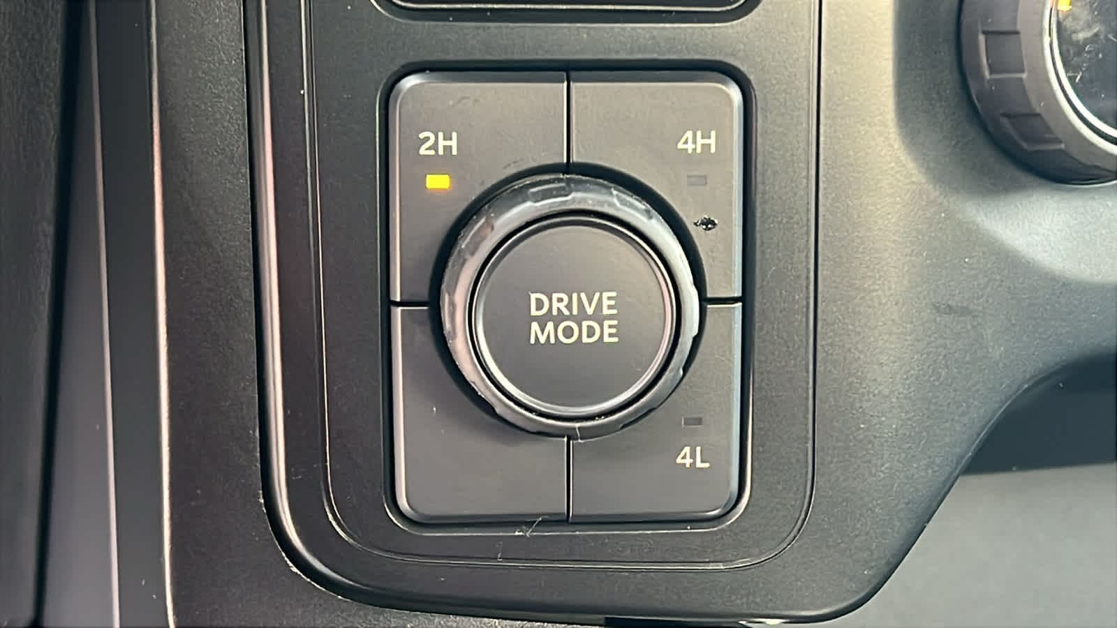 Thumbnail: 2023 Ford F-150 - 31