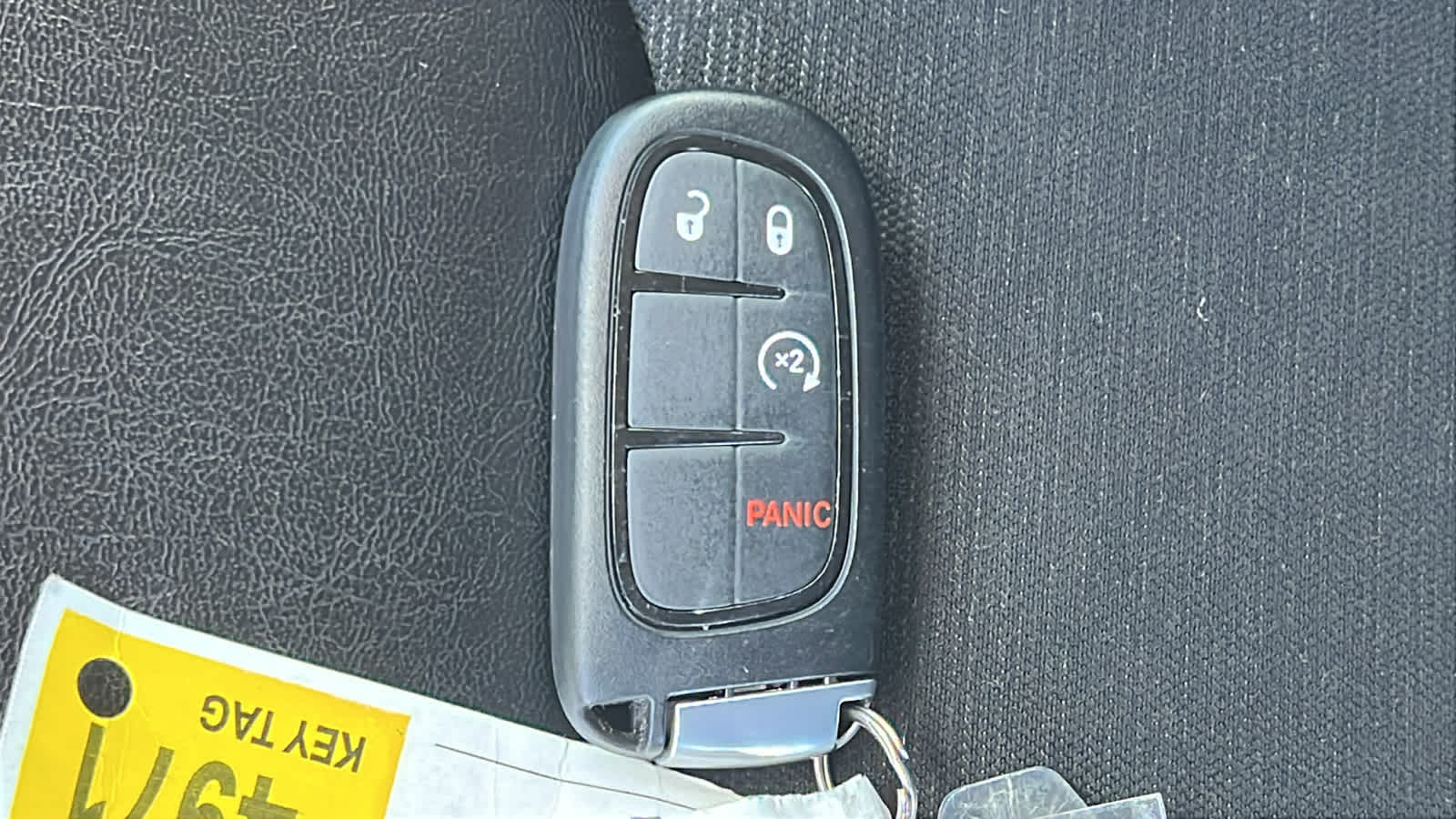 Thumbnail: 2022 Jeep Cherokee - 29