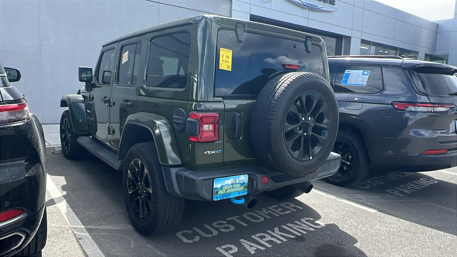 Thumbnail: 2022 Jeep Wrangler - 7