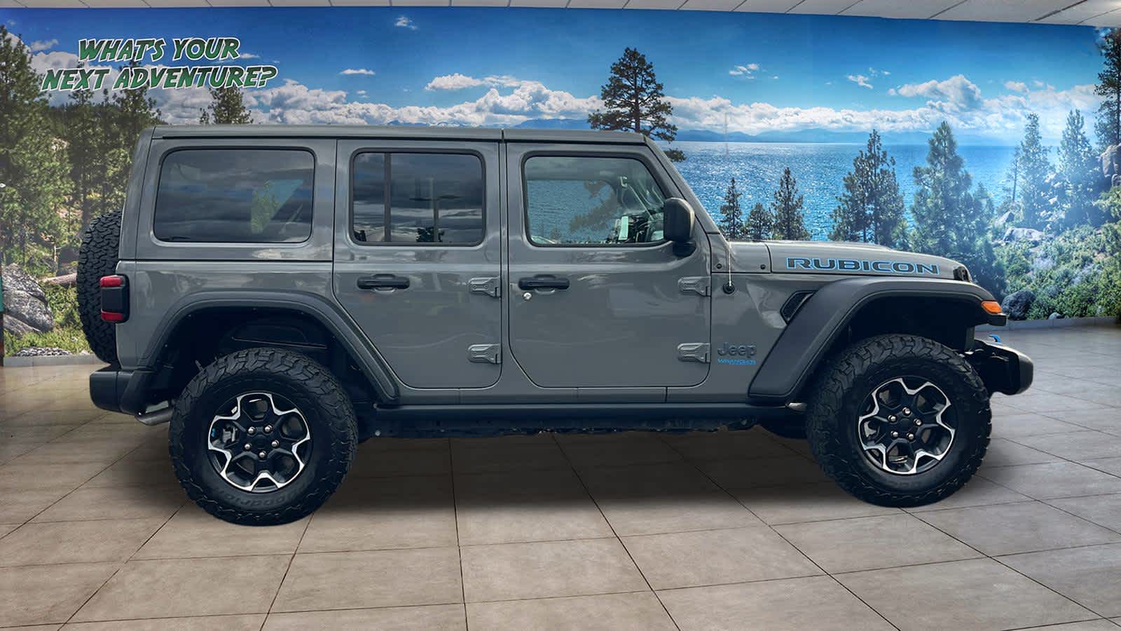 2022 Jeep Wrangler 4xe Unlimited Rubicon photo 4