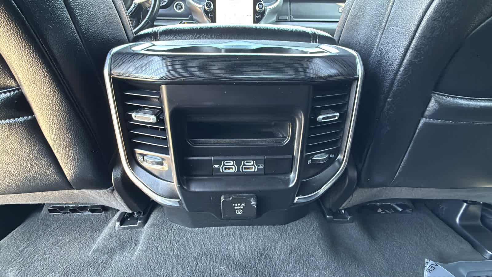 2023 RAM 1500 Laramie 25