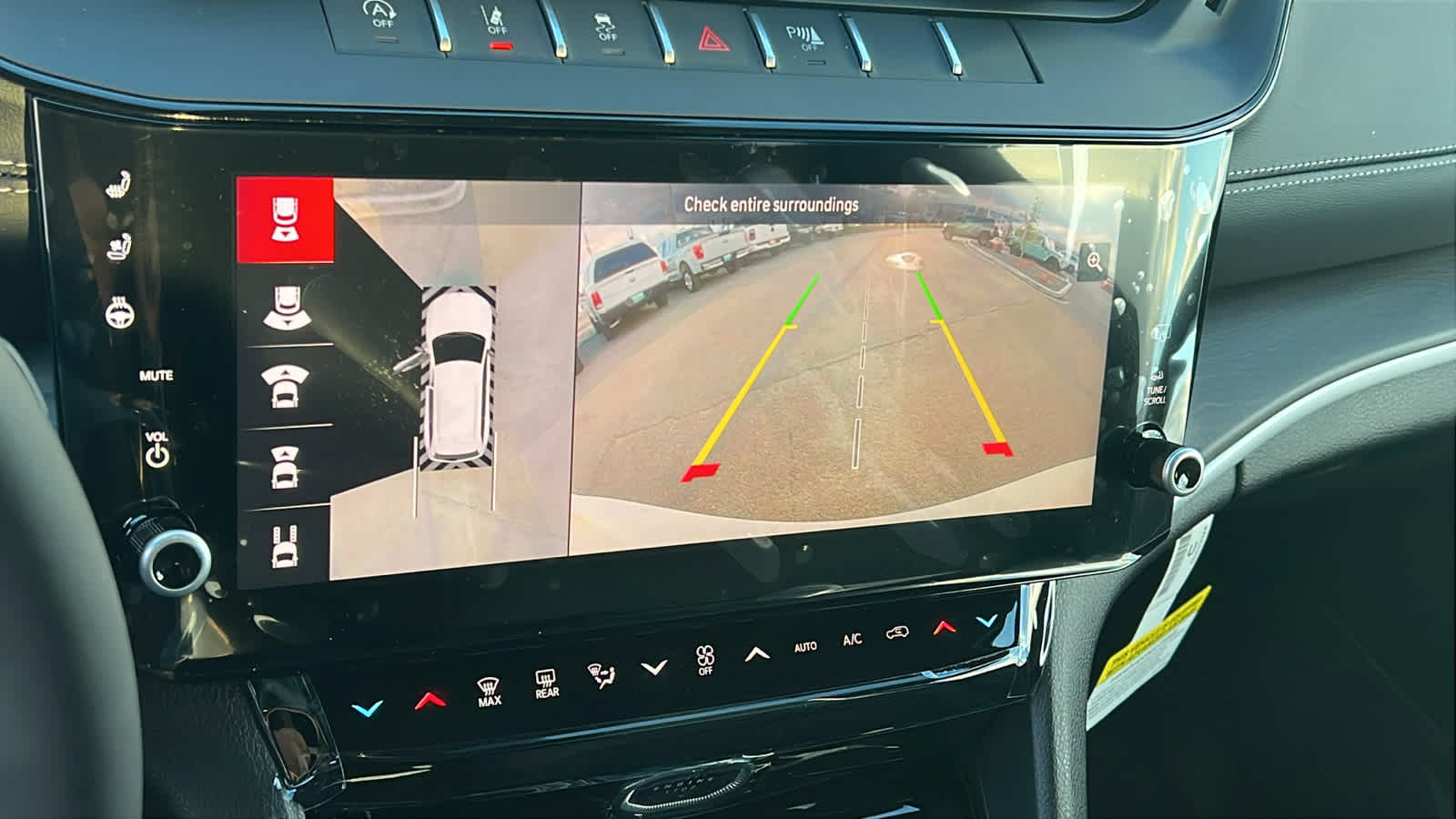 Thumbnail: 2026 Jeep Grand Cherokee - 16