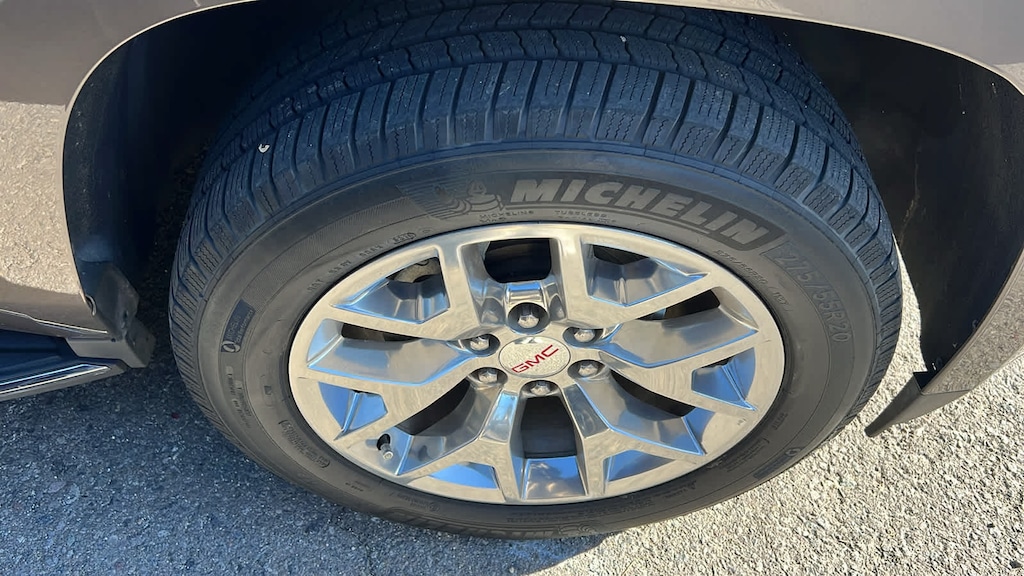Used 2016 GMC Yukon SLT SUV