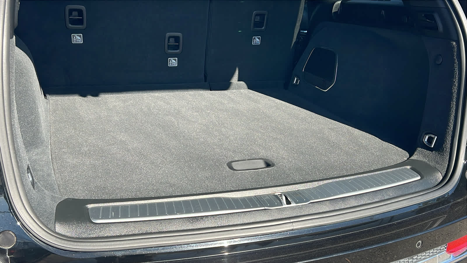 Thumbnail: 2022 Jeep Grand Cherokee - 27