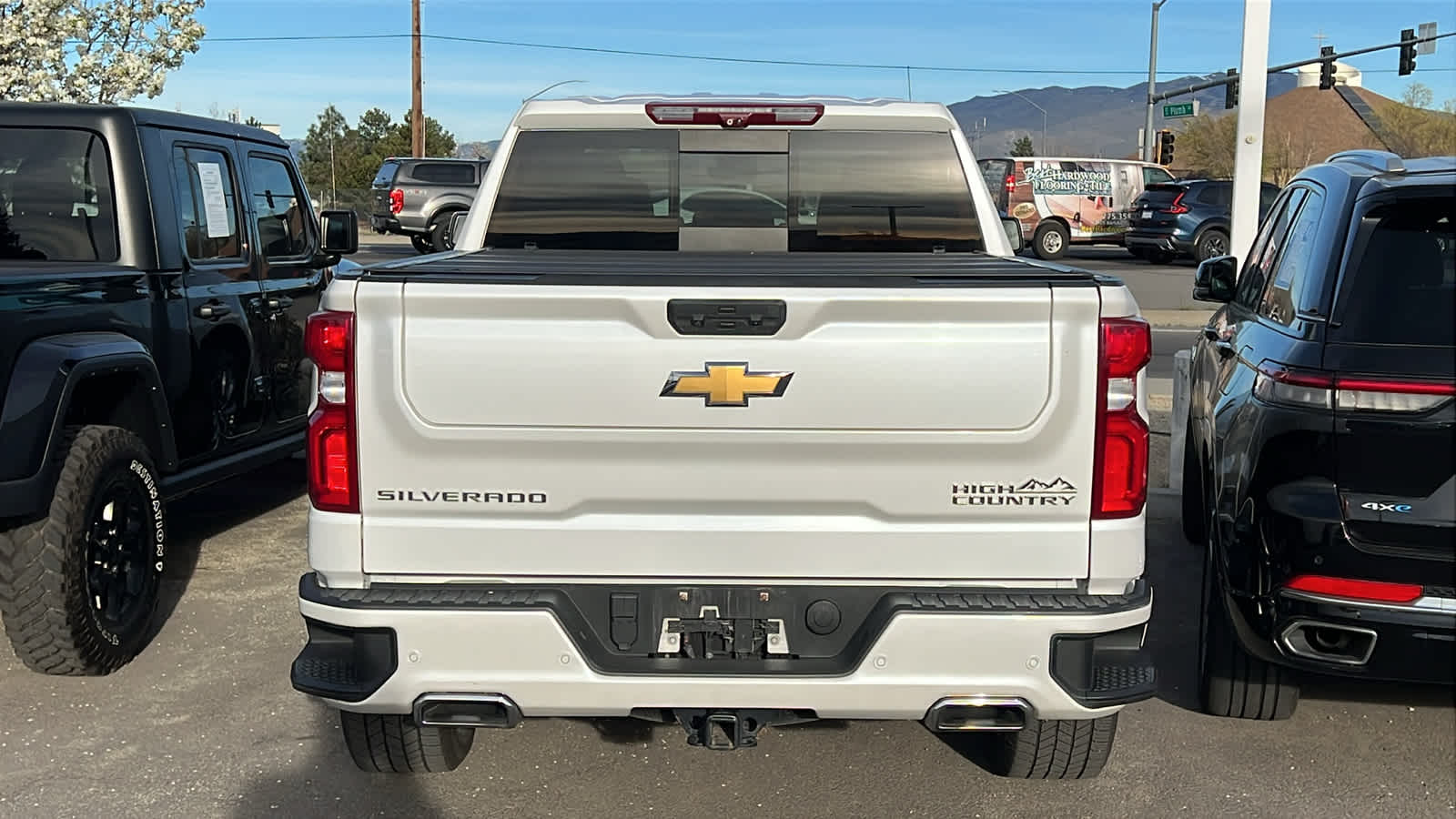Thumbnail: 2022 Chevrolet Silverado 1500 - 9