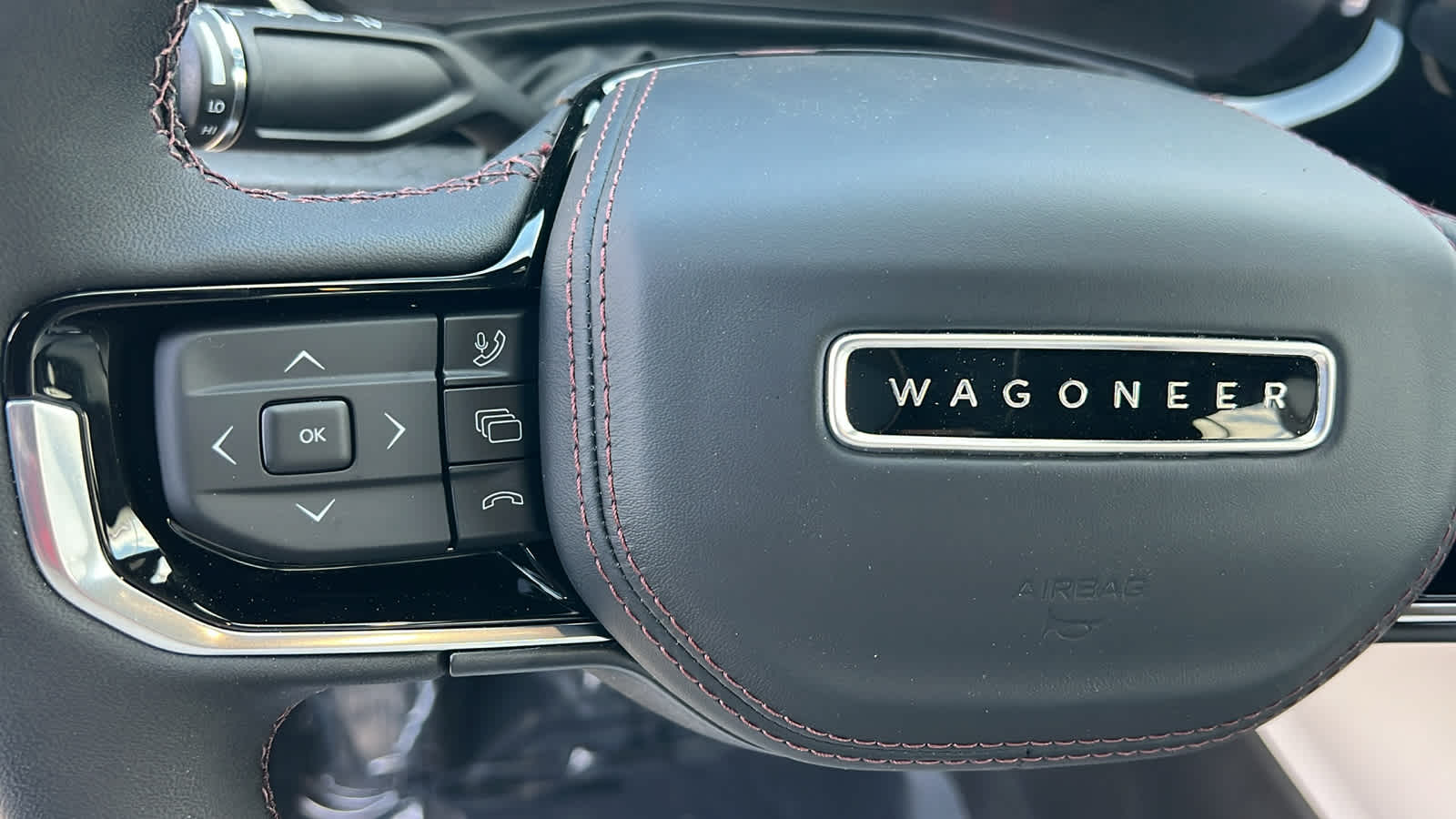 Thumbnail: 2025 Jeep Wagoneer S - 19