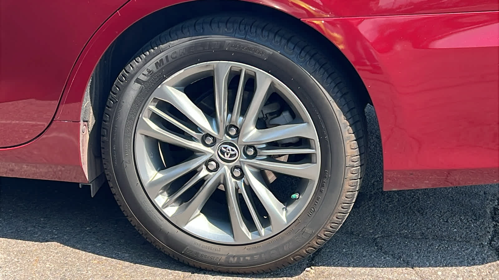 Thumbnail: 2015 Toyota Camry - 9