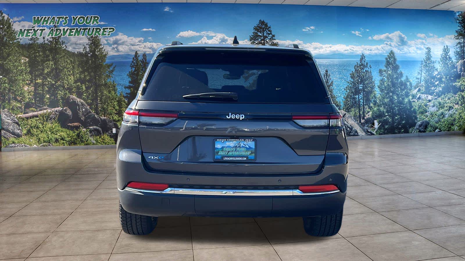 Thumbnail: 2024 Jeep Grand Cherokee - 6