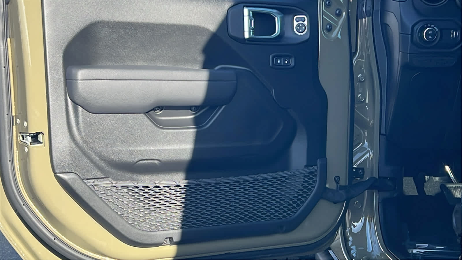 Thumbnail: 2026 Jeep Gladiator - 23