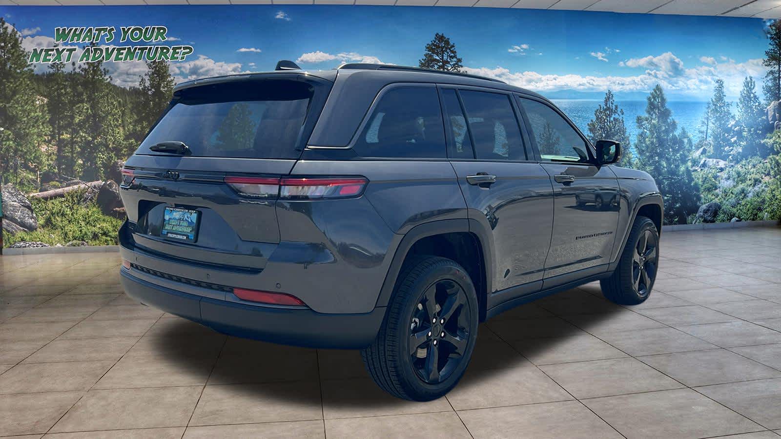 Thumbnail: 2026 Jeep Grand Cherokee - 5