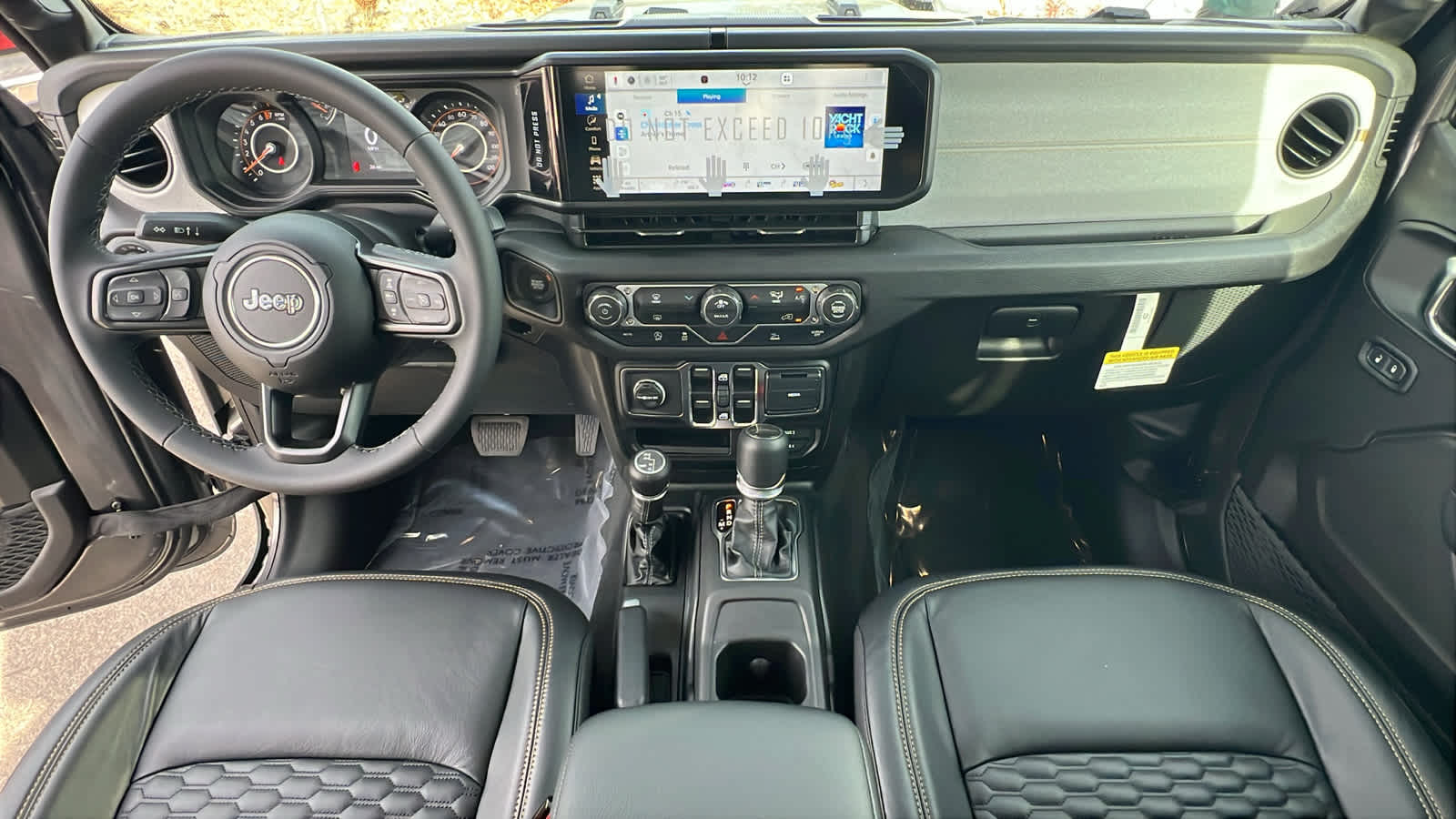 Thumbnail: 2026 Jeep Gladiator - 26