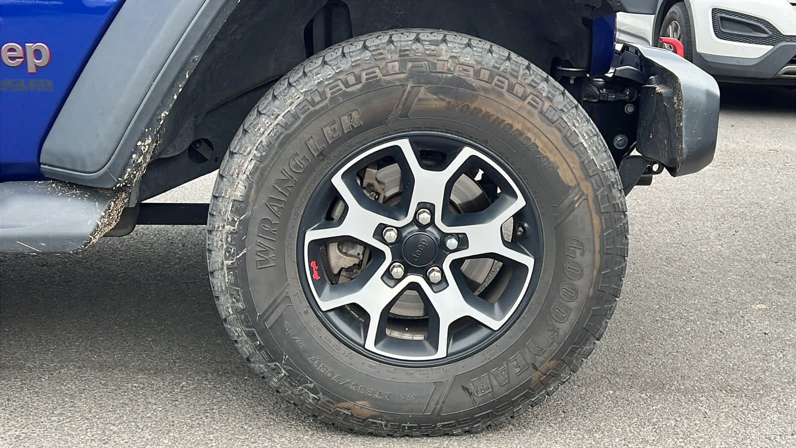 Thumbnail: 2020 Jeep Wrangler - 3