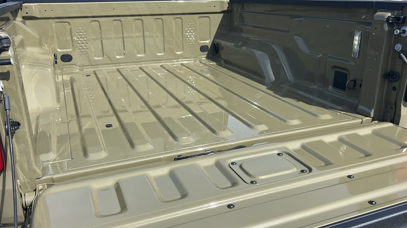 Thumbnail: 2026 Jeep Gladiator - 27