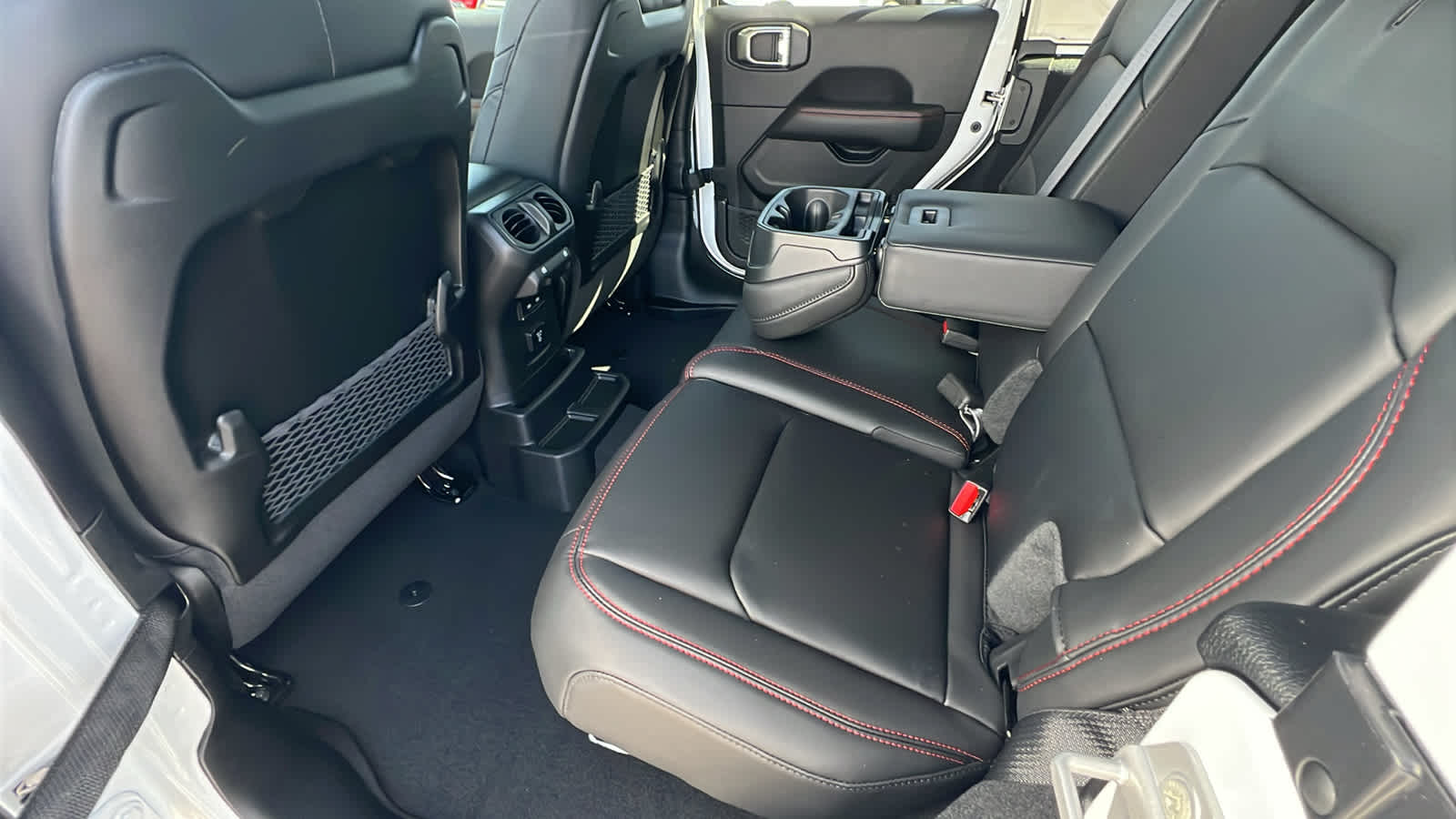 Thumbnail: 2026 Jeep Wrangler - 24