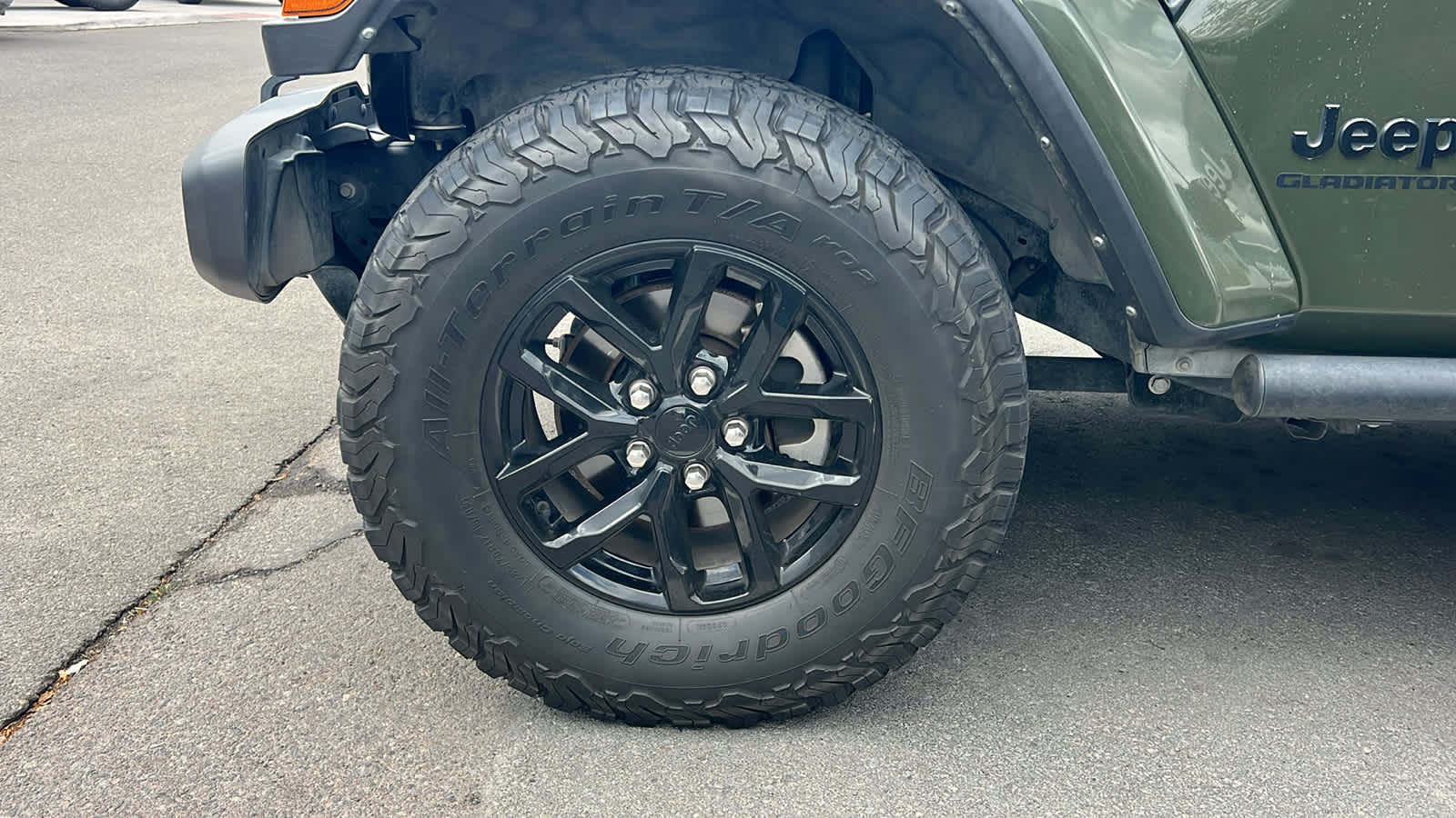 Thumbnail: 2022 Jeep Gladiator - 9