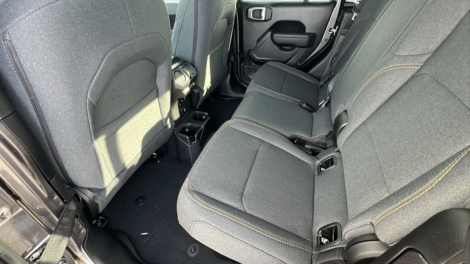 Thumbnail: 2026 Jeep Gladiator - 24