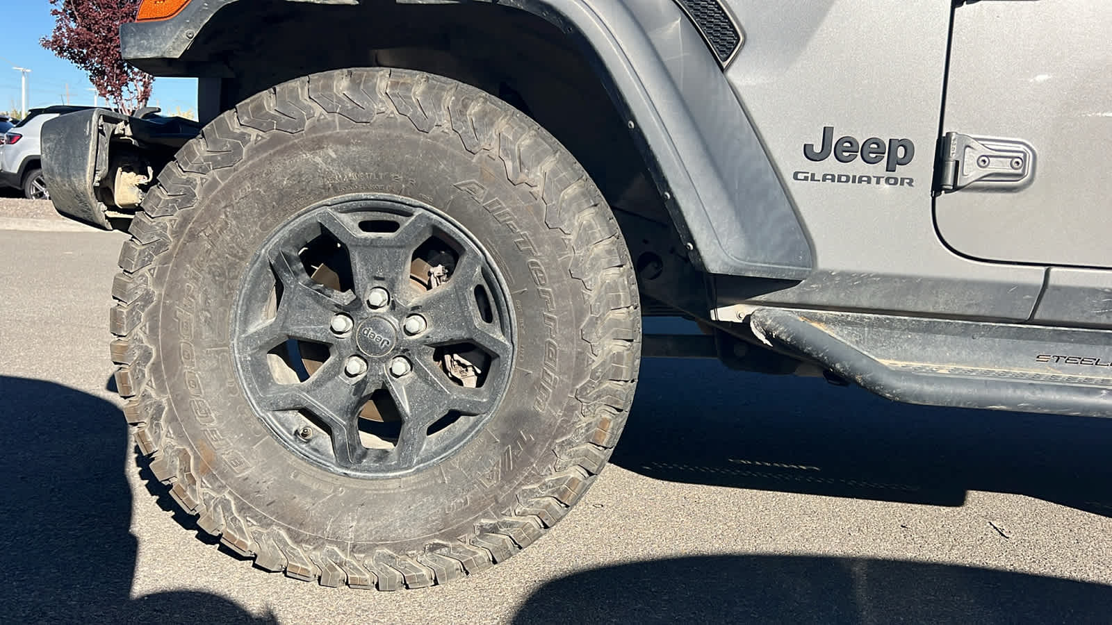 Thumbnail: 2020 Jeep Gladiator - 9