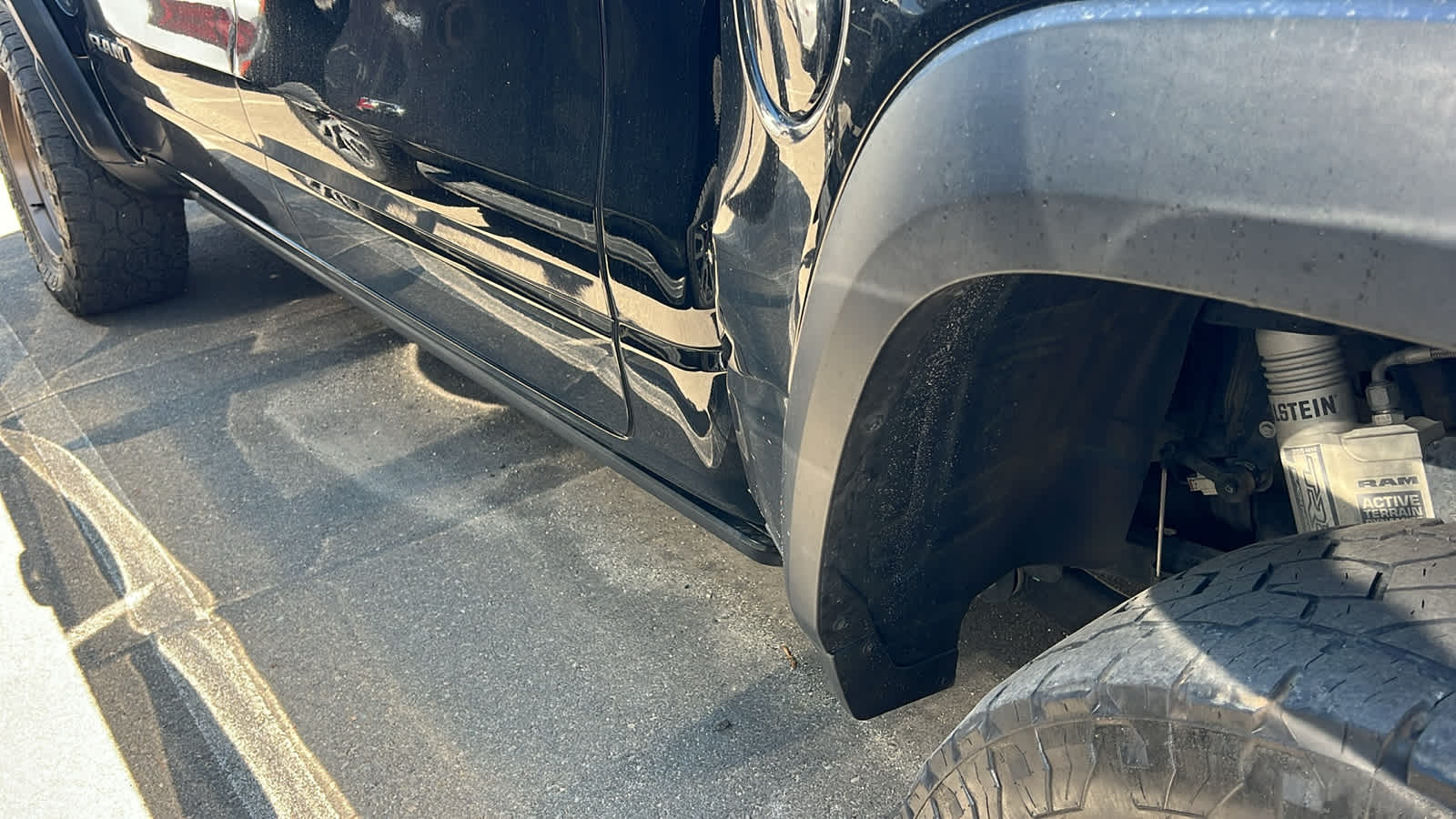 Thumbnail: 2021 RAM 1500 - 10