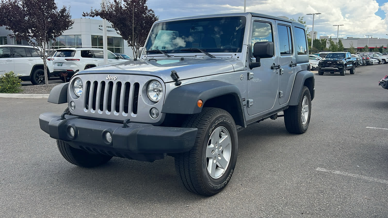 Thumbnail: 2015 Jeep Wrangler - 1