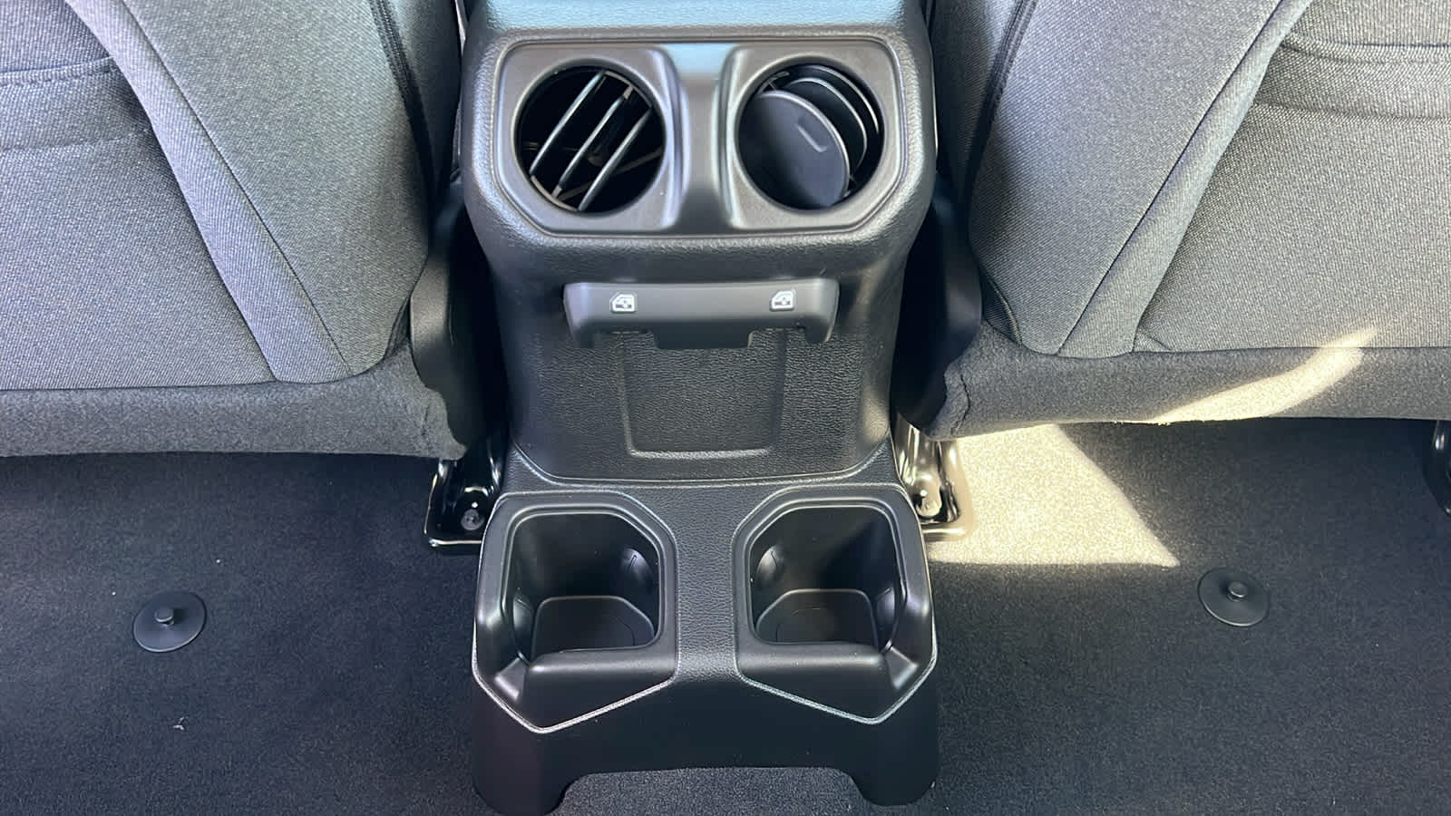 Thumbnail: 2026 Jeep Wrangler - 25