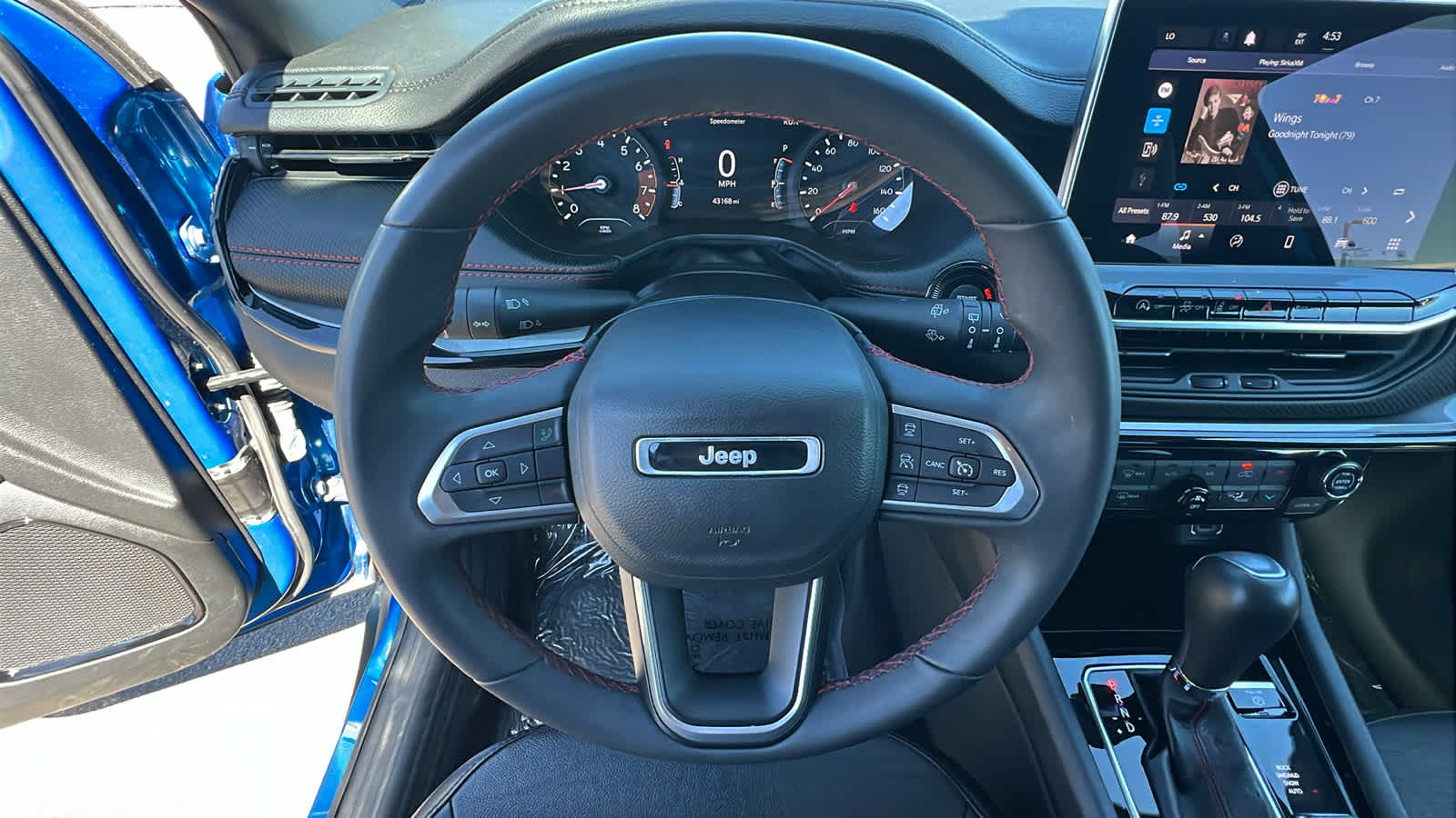 Thumbnail: 2023 Jeep Compass - 18