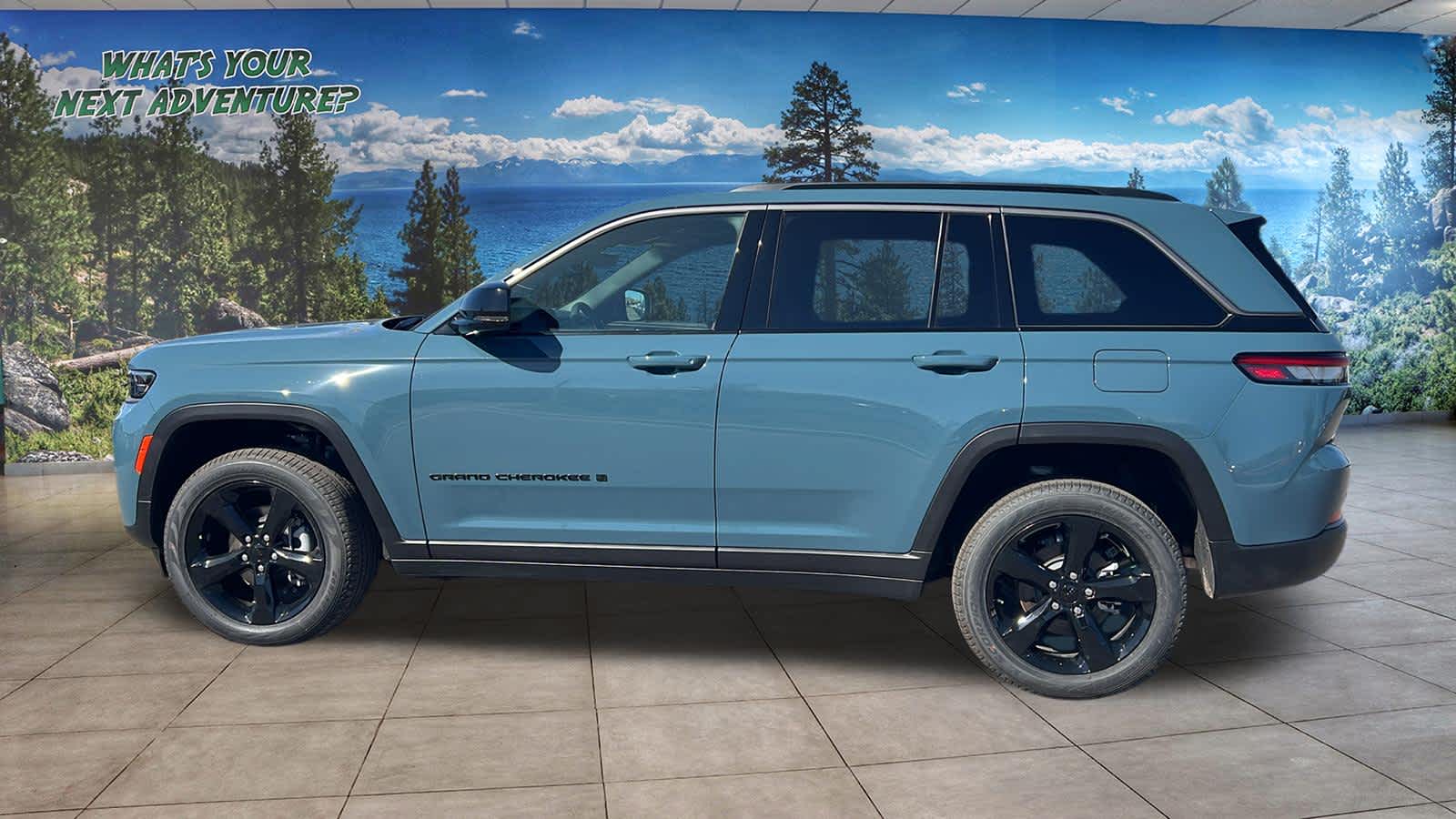 Thumbnail: 2026 Jeep Grand Cherokee - 8