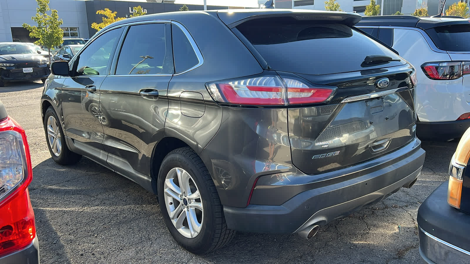 Thumbnail: 2019 Ford Edge - 9