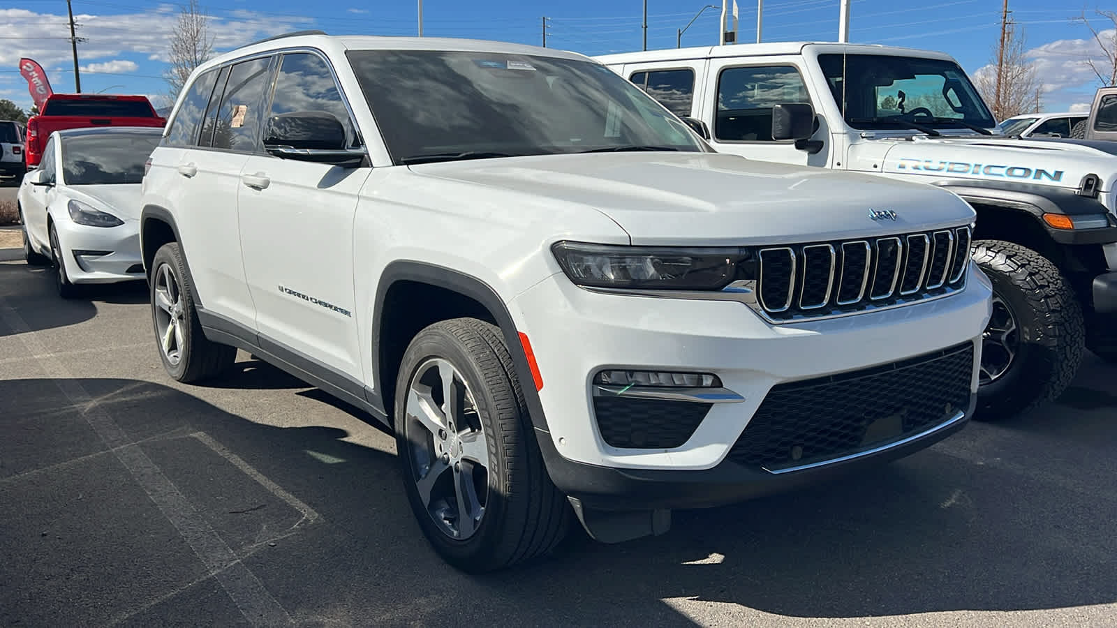 Thumbnail: 2022 Jeep Grand Cherokee - 3