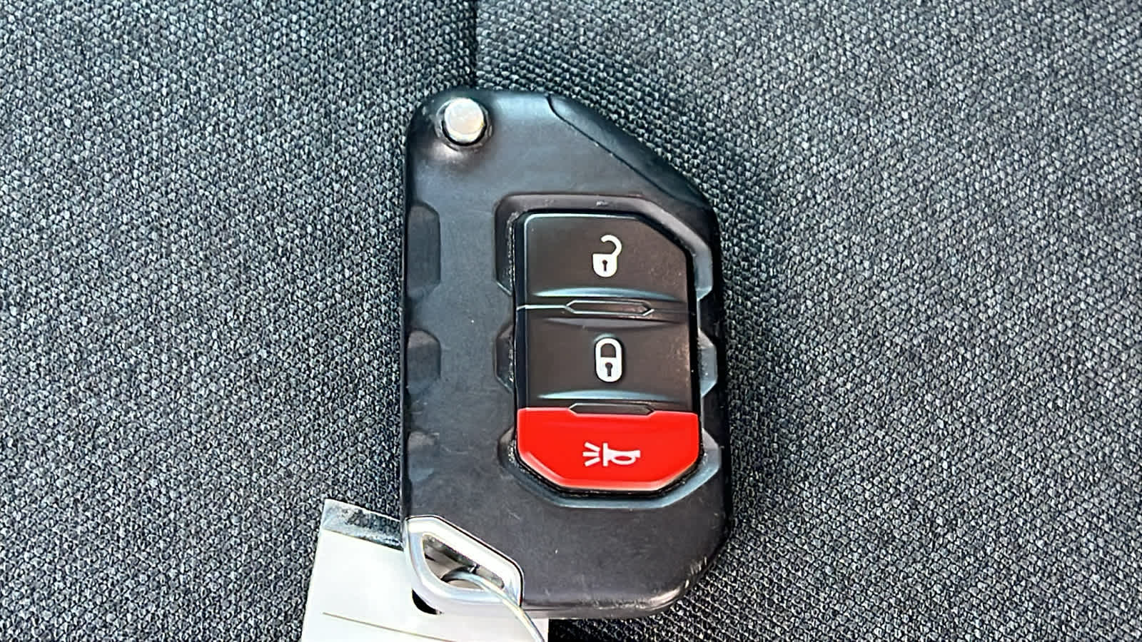 Thumbnail: 2024 Jeep Wrangler - 29