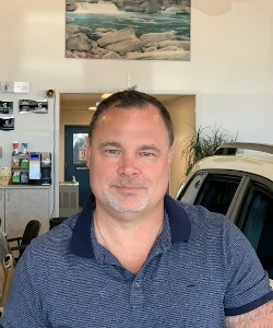 Staff member Joe Green from ID_8ac3a7d32a1a