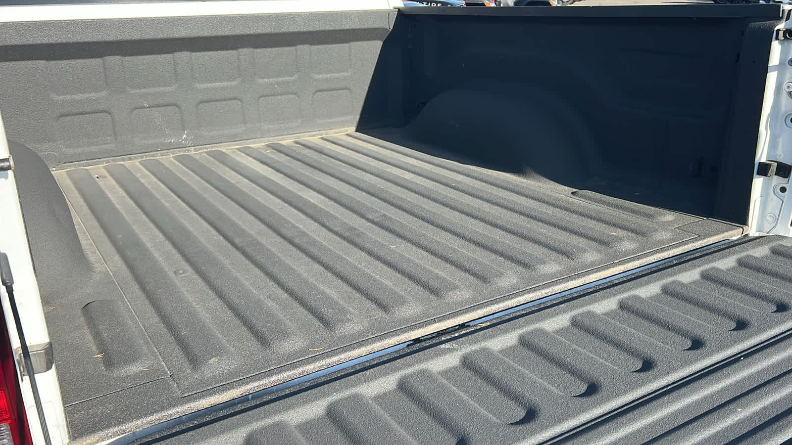 Thumbnail: 2022 RAM 1500 Classic - 27