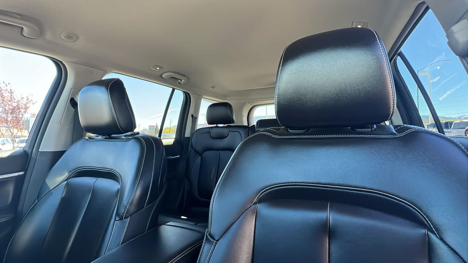 Thumbnail: 2023 Jeep Grand Cherokee - 11