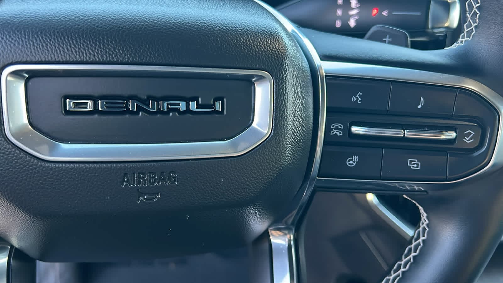 Thumbnail: 2024 GMC Acadia - 20