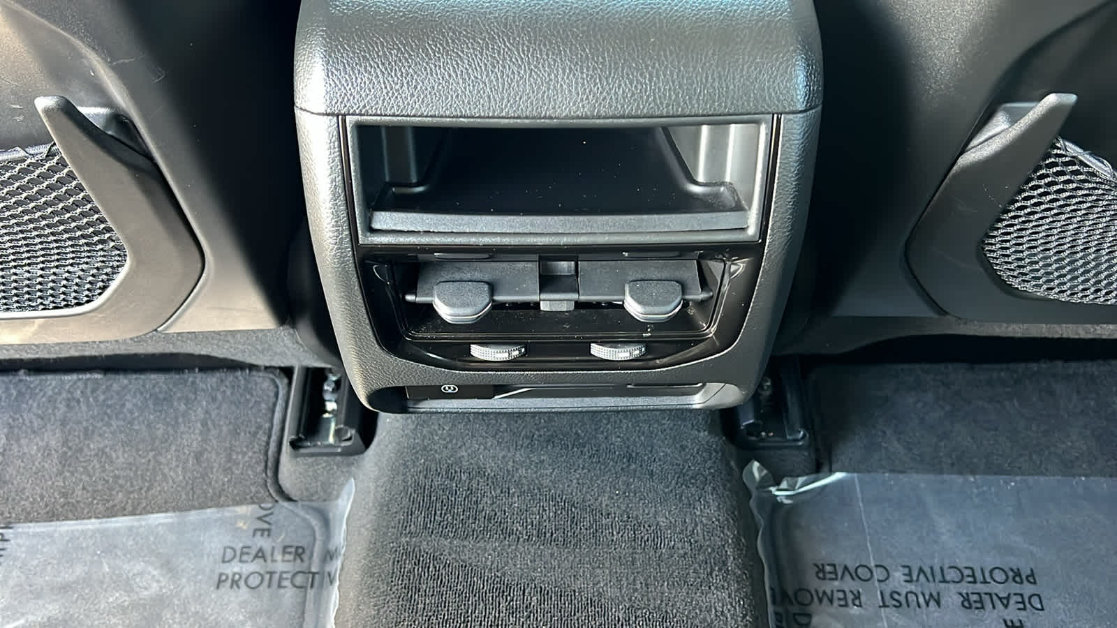 2023 Jeep Grand Cherokee Limited Edition 25