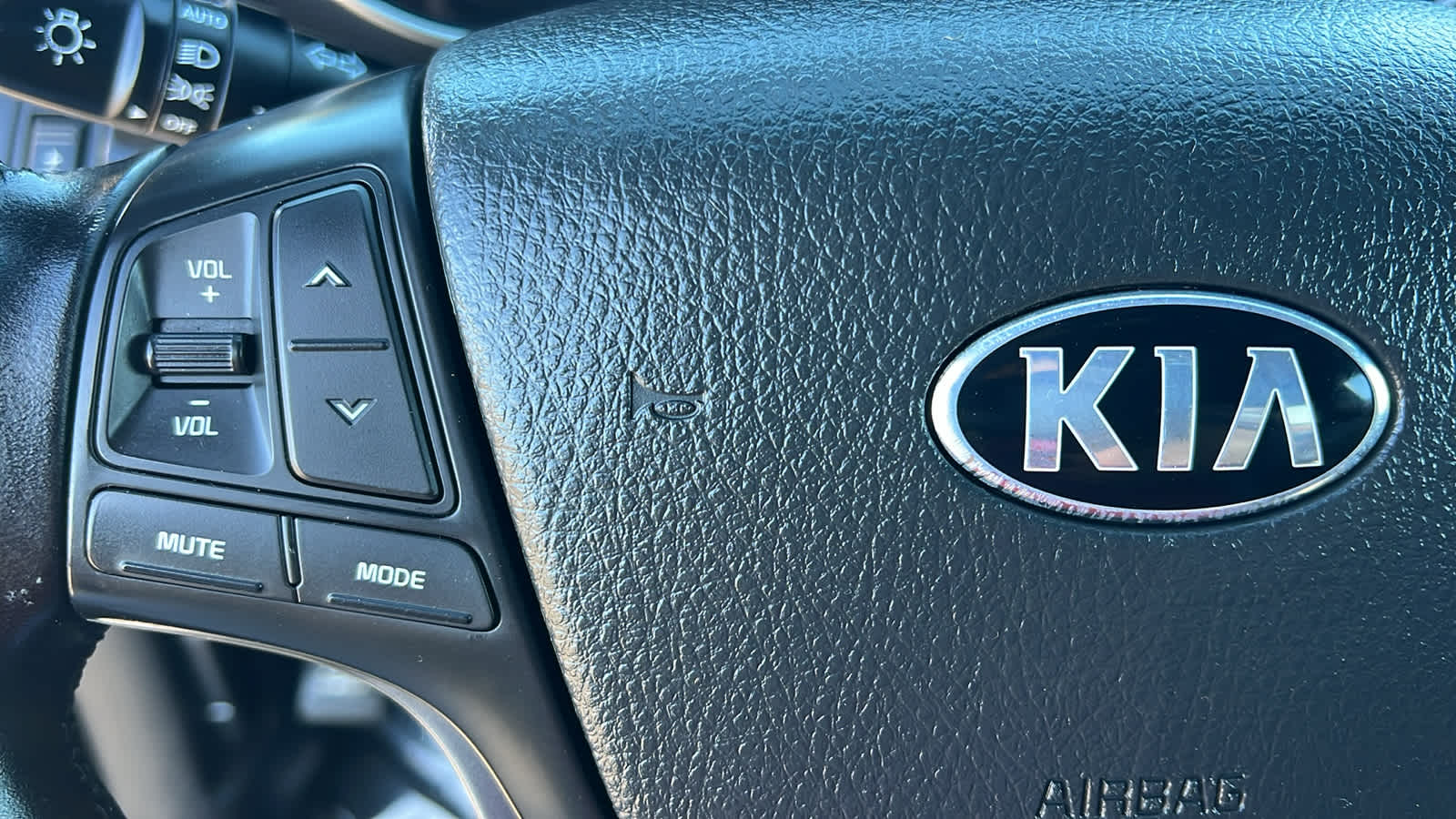 Thumbnail: 2014 Kia Sorento - 19