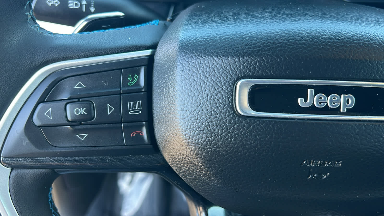 Thumbnail: 2022 Jeep Grand Cherokee - 19