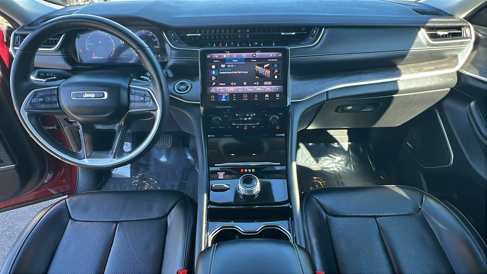 Thumbnail: 2022 Jeep Grand Cherokee - 26