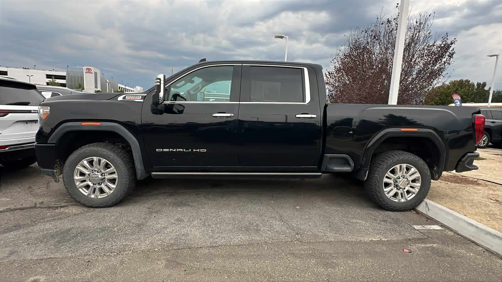 Thumbnail: 2022 GMC Sierra 3500 - 8