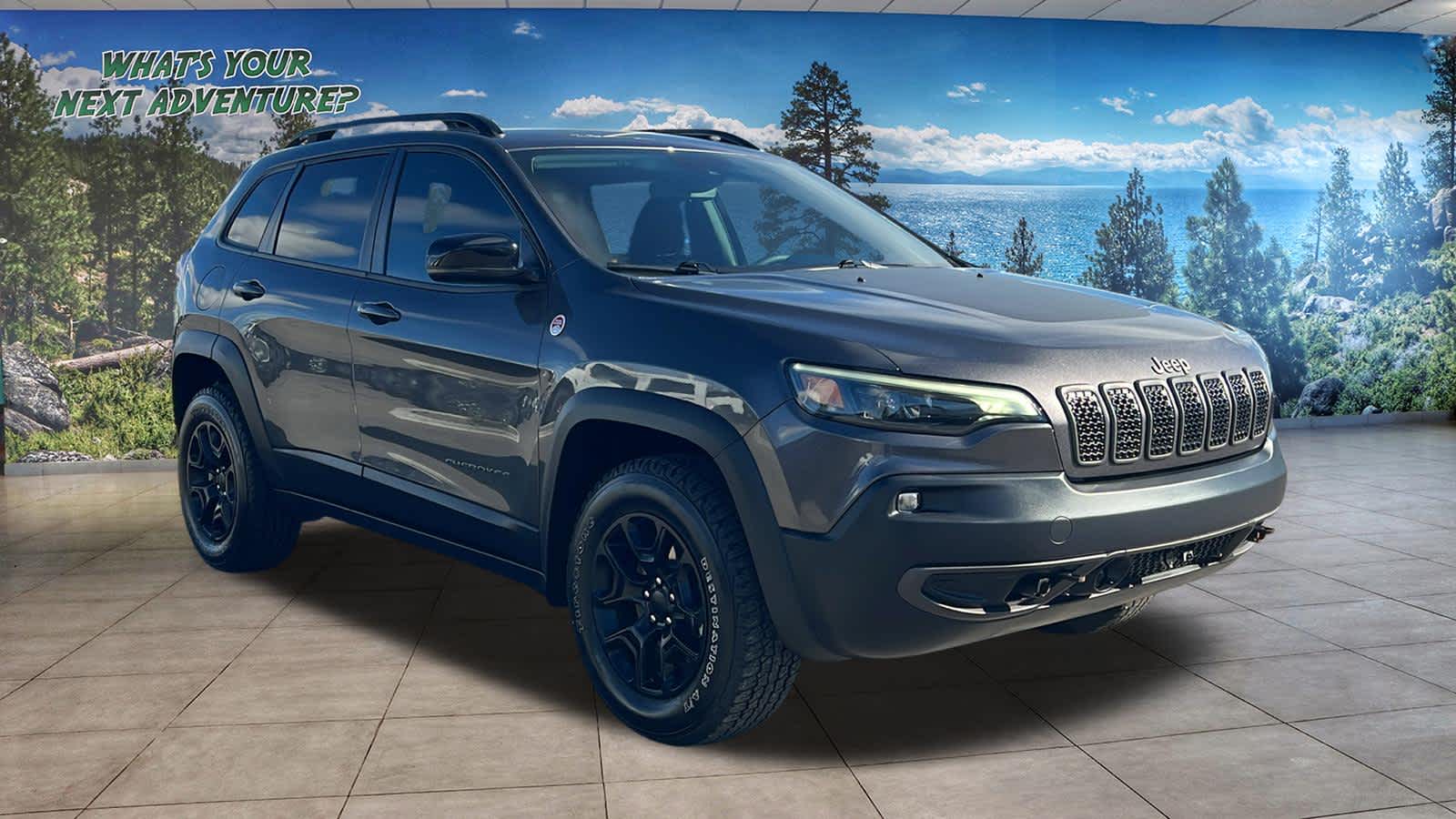 Thumbnail: 2022 Jeep Cherokee - 3